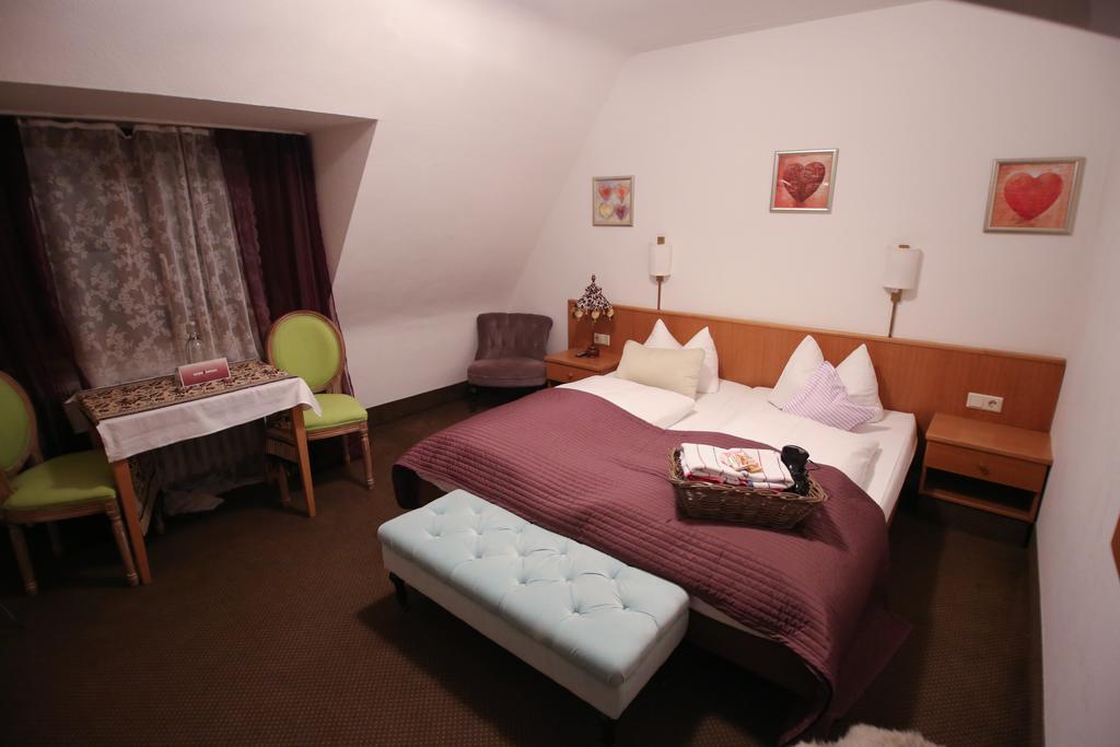 Hotel Barbarossa Garni Wurzburg Luaran gambar